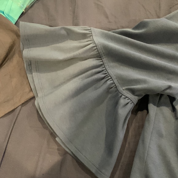 Ladies shirt by Chico’s - Picture 3 of 5